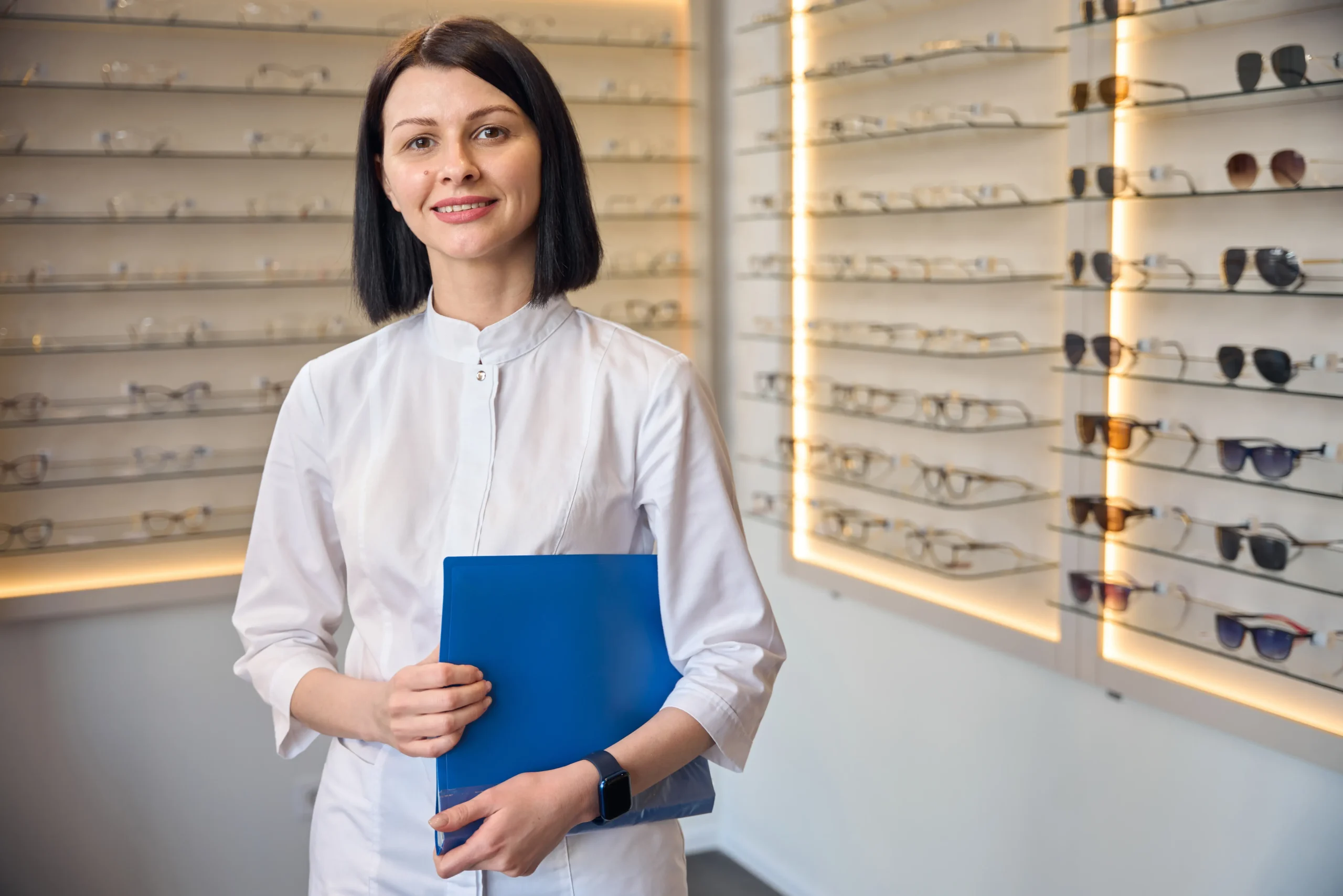 young-woman-stands-in-an-optician-near-a-display-c-2024-07-01-22-33-21-utc